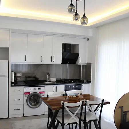 Lägenhet Sayan Homes *